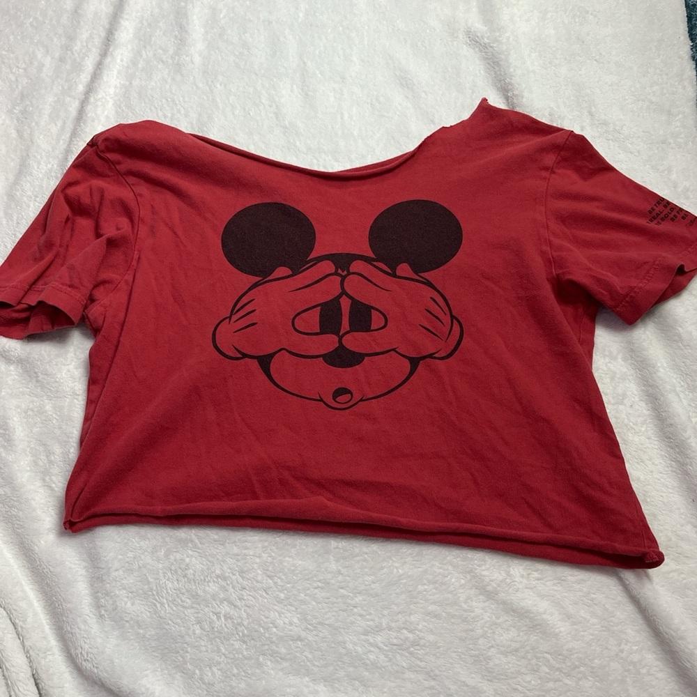 american eagle off the shoulder micky mouse crop top